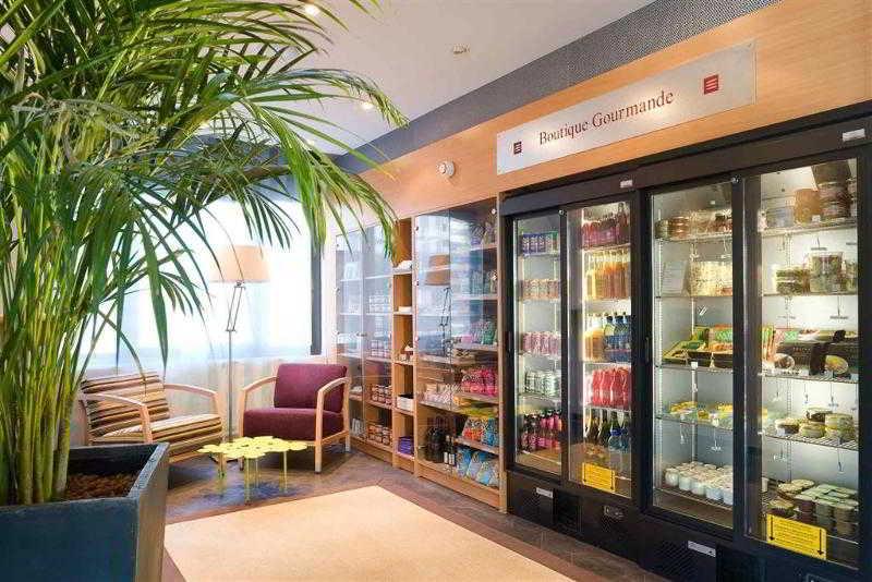 Novotel Ferrand Polydome 4*