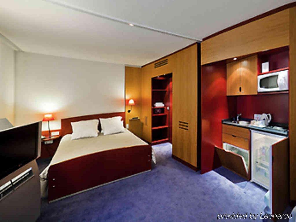 Novotel Ferrand Polydome 4*